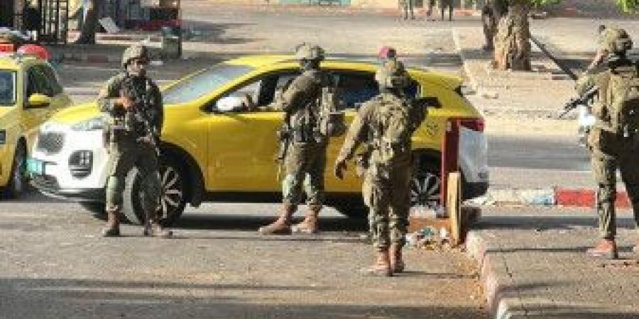 الاحتلال يفرض حصاراً مشدداً على البلدة القديمة في نابلس منذ فجر اليوم (صور)