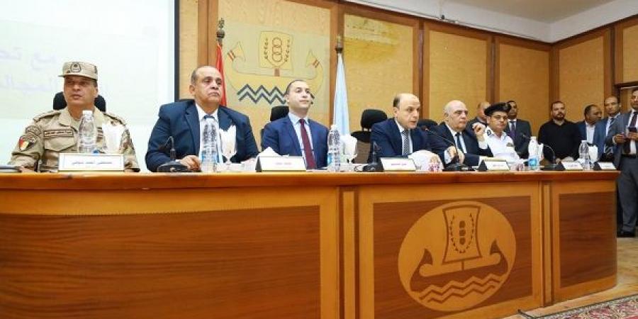 عبد المعطى يترأس المجلس التنفيذى لكفر الشيخ