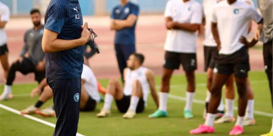 استعدادا لمباراة الأهلي.. يورتشيتش يتراجع عن تجميد نجم بيراميدز