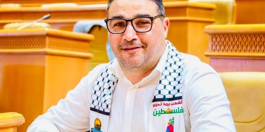 النائب حمدي عمران يكشف عن كارثة بيئية في شاطئ القنطاوي بسبب مياه الصرف الصحي