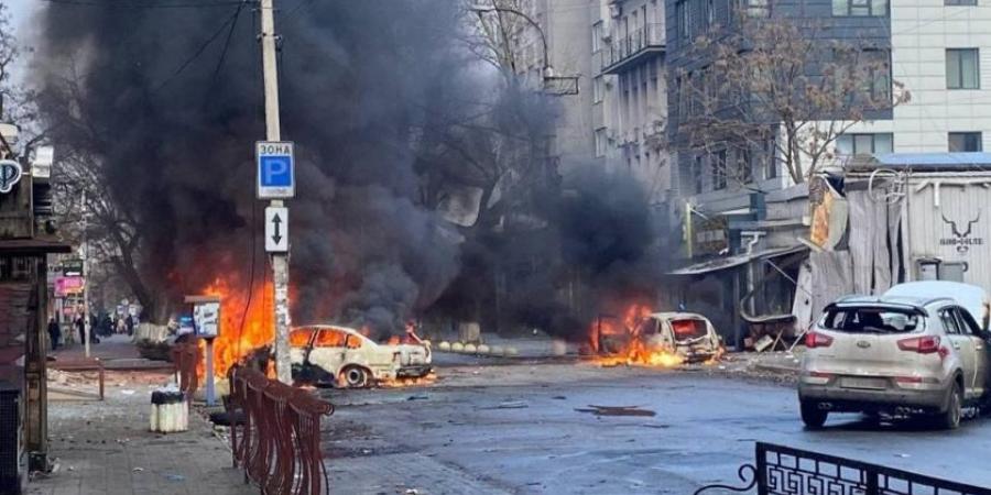 قتيلة وجريحان في ضربات روسية على خيرسون