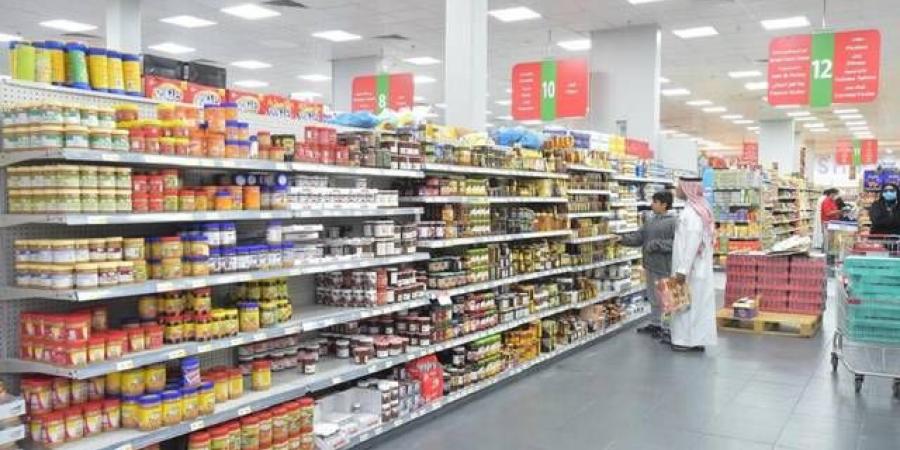 إنفاق المستهلكين الأسبوعي عبر نقاط البيع بالمملكة ينخفض إلى 13.4 مليار ريال