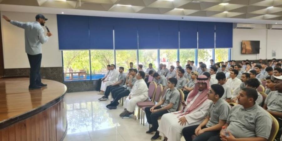 تقني القطيف يستقبل  470 متدربًا