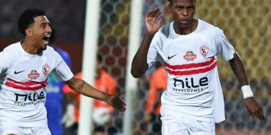 شيكو بانزا يمنح الزمالك صدارة الدوري المصري من بوابة فاركو