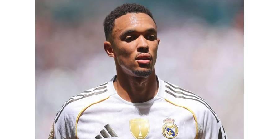 مفاجأة صادمة.. مستقبل أرنولد مهدد في ريال مدريد