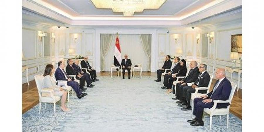 السيسي يؤكد لنواف سلام موقف مصر الثابت والداعم لسيادة لبنان ووحدة وسلامة أراضيه