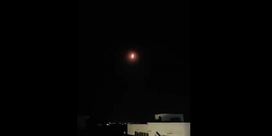 سوريا | إنزال جوي إسرائيلي في موقع عسكري قرب دمشق بعد استهدافه بغارات